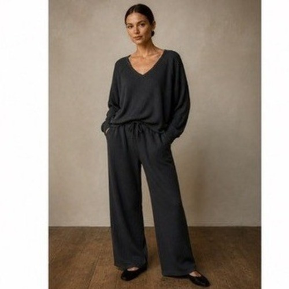Free People Santa Clara Thermal Women Small Black V-Neck Waffle Knit Top